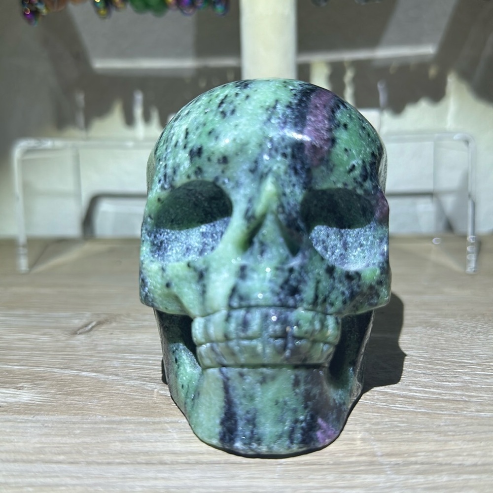 Ruby in Zoisite Skull